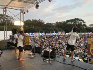 石垣島出身エンタメバンド『きいやま商店』ライブを必見！