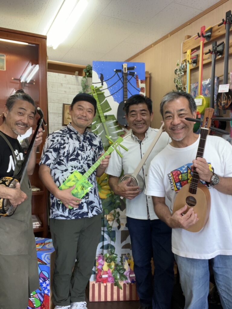 三線工房まちだ屋