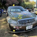 沖縄タウン鶴見を走る新名物！？『どんらくタクシー』をご紹介